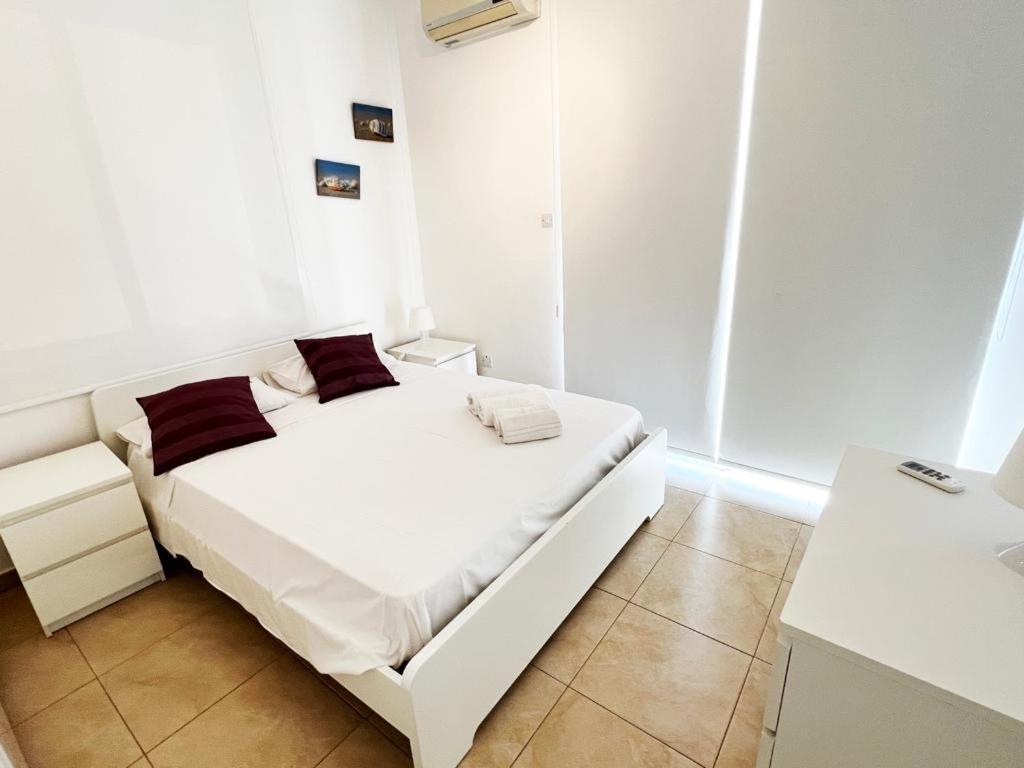 Villaer Gorgona Seafront 3 Bedroom With Private Swimming Pool Ajía Nápa